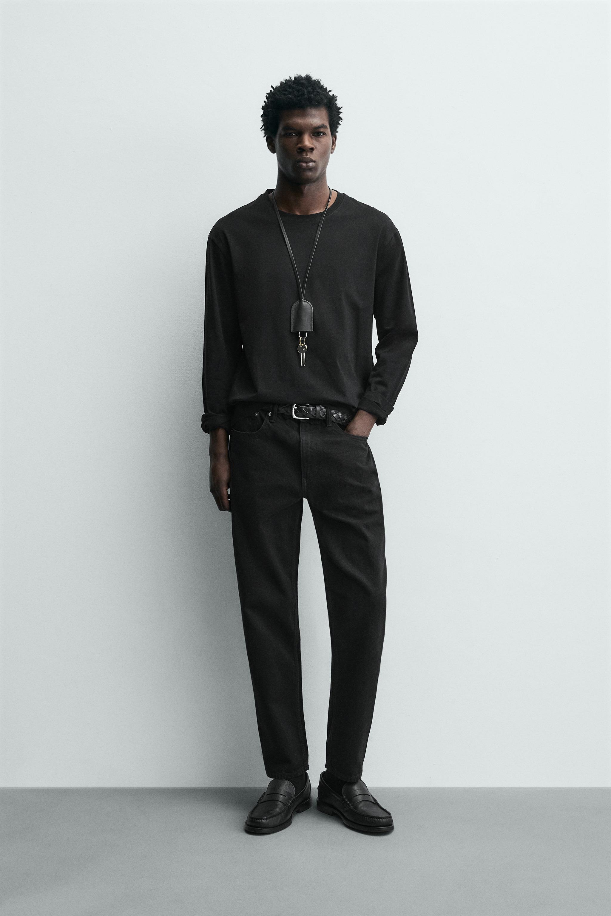 SLIM TAPERED FIT JEANS